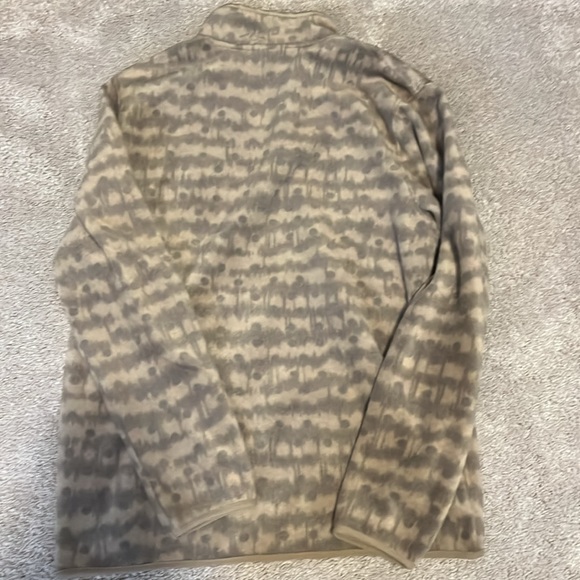 Women’s Volcom Fleece Sweater Size Small - Picture 3 of 3